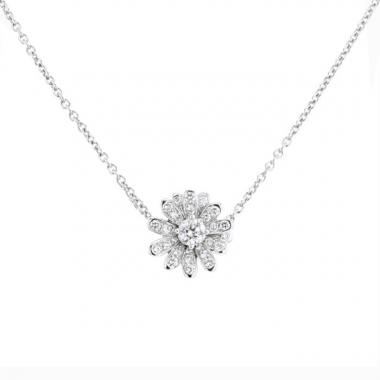 Collier Dior Marguerite en or blanc et diamants