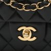 Borsa Chanel  Timeless Classic in pelle trapuntata nera - Detail D1 thumbnail