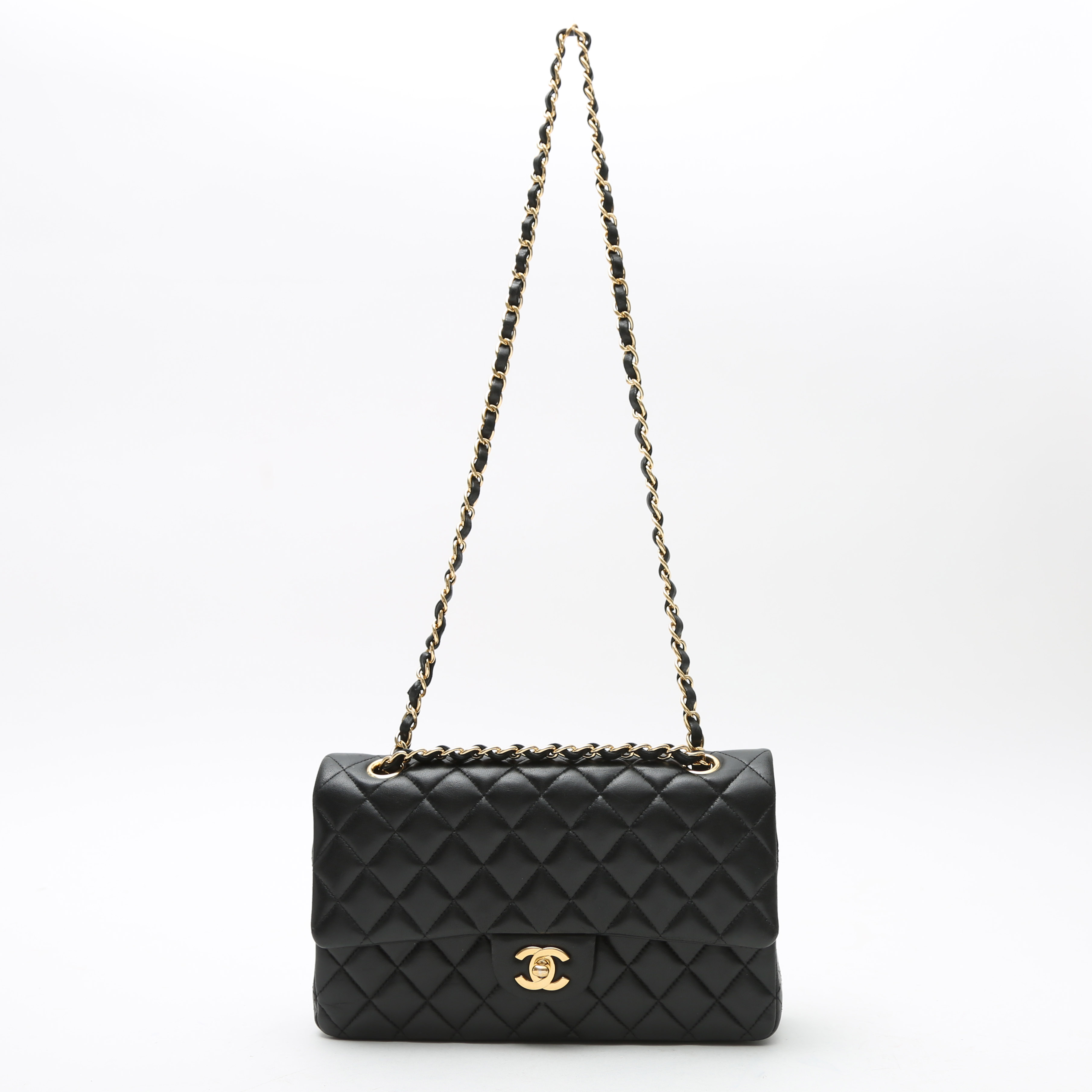 Sac à main Chanel  Timeless Classic en cuir matelassé noir - Detail D8