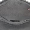 Chanel  Boy medium model  shoulder bag  in black quilted leather - Detail D3 thumbnail