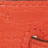 Hermès  Kelly 32 cm handbag  in orange togo leather - Detail D5 thumbnail