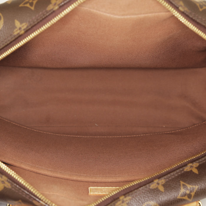 Bolso bandolera Louis Vuitton  Porte documents Voyage en lona Monogram marrón y cuero natural - Detail D3