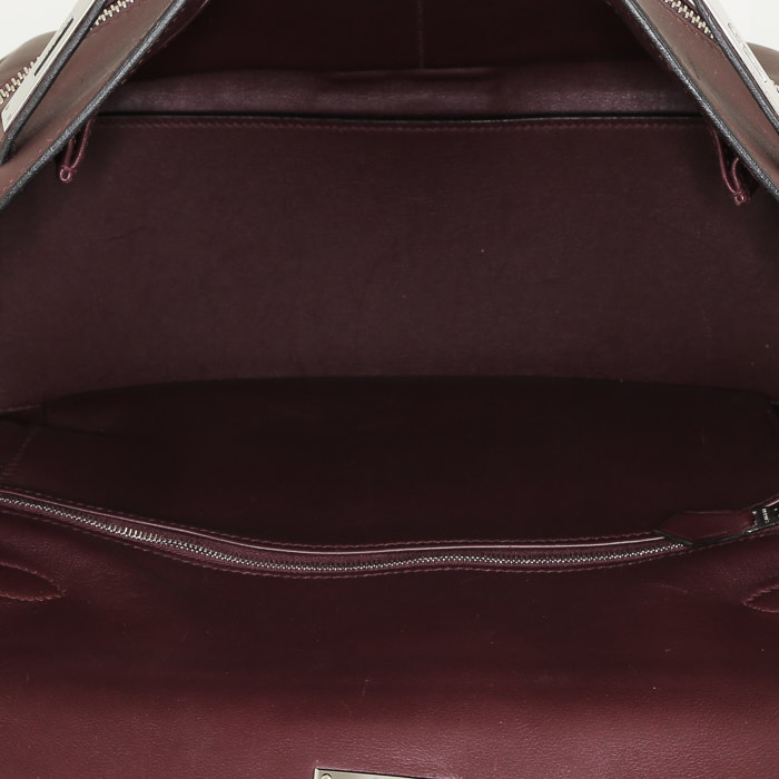 Sac à main Hermès  Kelly Lakis en cuir Swift prune - Detail D3
