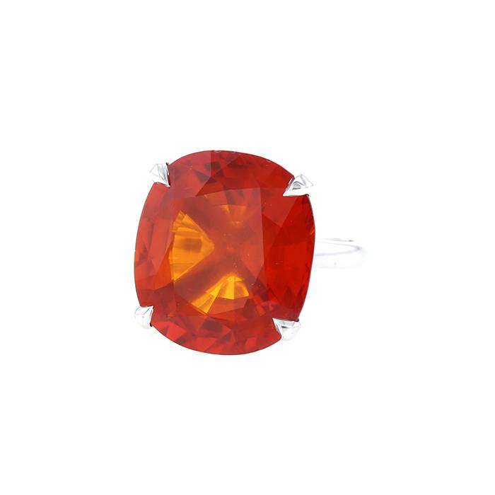 Sortija Vintage  de oro blanco y zafiro naranja