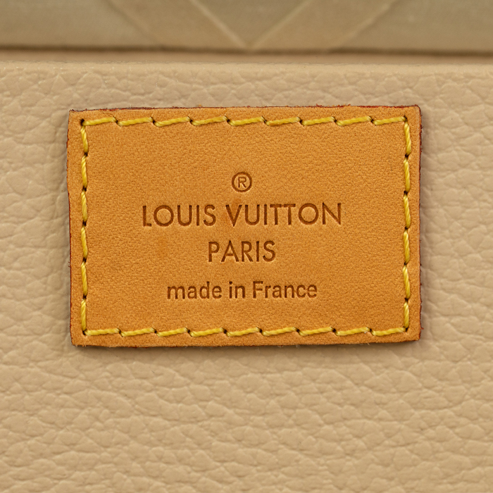 Louis Vuitton, Box flaconnier (for bottles of scent), in Monogram canvas, natural cowhide, canvas, wood and gilded metal, from 2020's - Detail D3