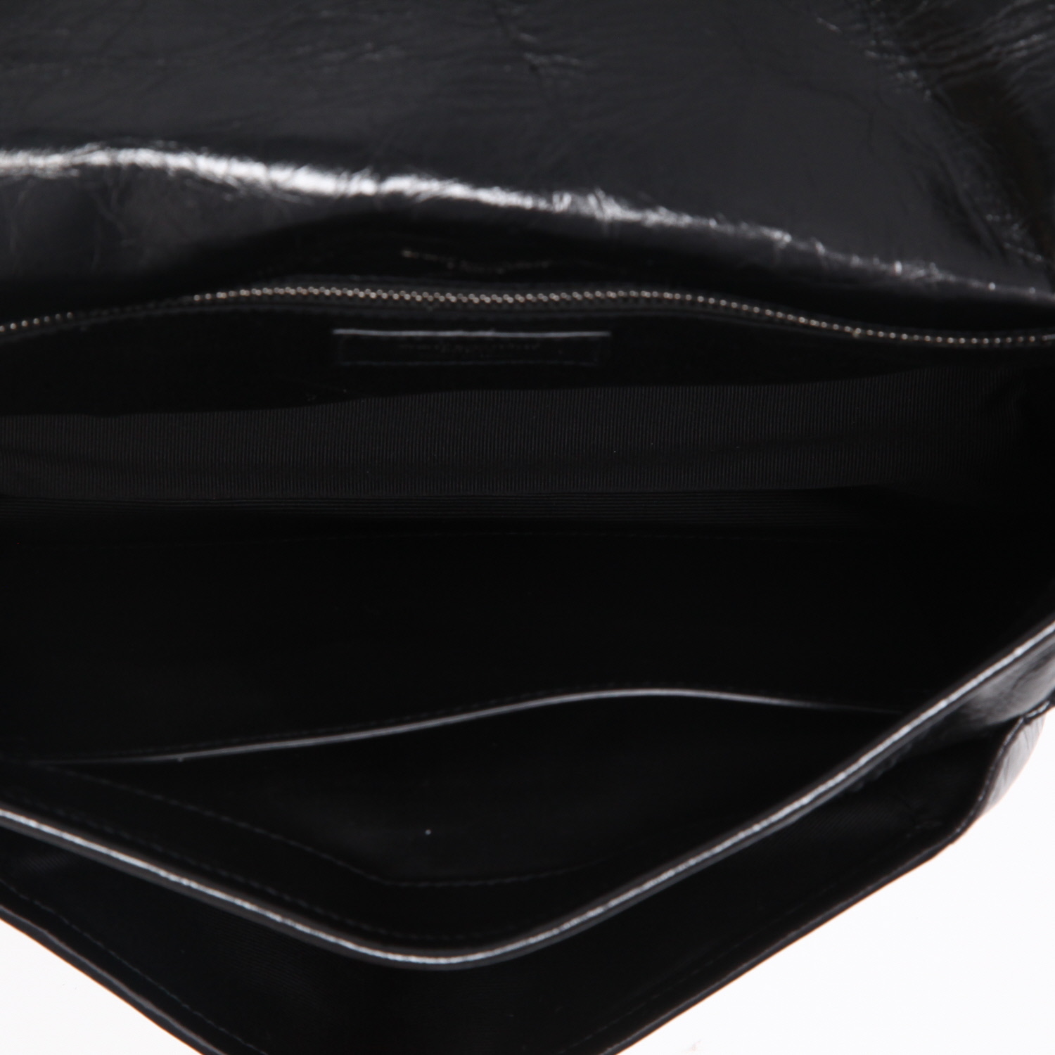Bolso bandolera Saint Laurent  Niki modelo mediano  en cuero negro - Detail D8