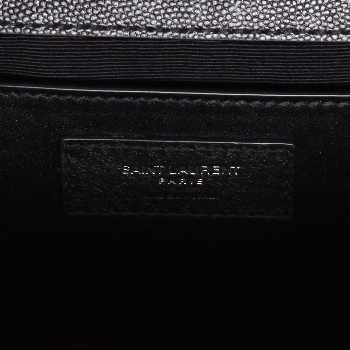 Saint Laurent  Kate shoulder bag  in black grained leather - Detail D9