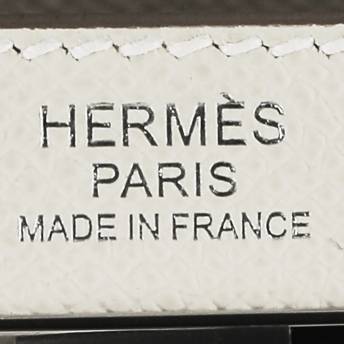 Hermès  Kelly 32 cm handbag  in Craie epsom leather - Detail D4