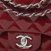 Chanel  Timeless Jumbo shoulder bag  in red patent quilted leather - Detail D1 thumbnail
