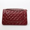 Chanel  Timeless Jumbo shoulder bag  in red patent quilted leather - Detail D8 thumbnail