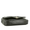 Chanel  Vintage Diana shoulder bag  in black leather - Detail D5 thumbnail