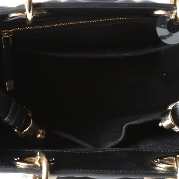 Bolso de mano Dior  Lady 95.22 en cuero cannage negro - Detail D4