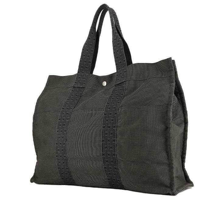 How heavy is this Tumi Golf bag, HealthdesignShops