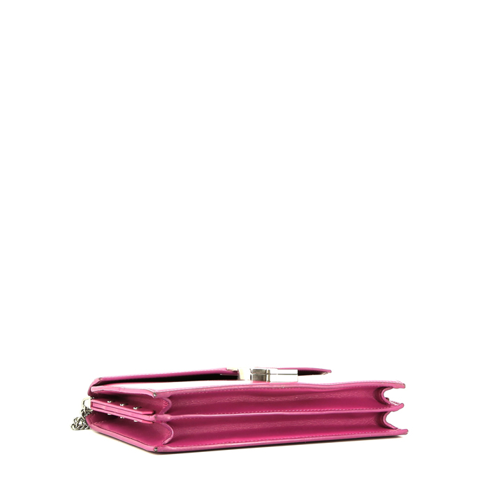 Saint Laurent  Cassandre shoulder bag  in fuchsia leather - Detail D5