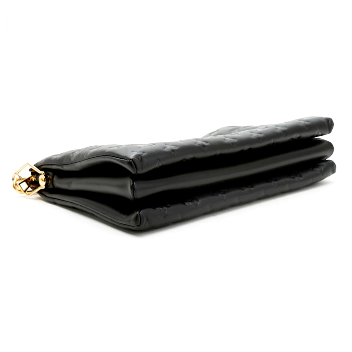 Bolso de mano Louis Vuitton Coussin en cuero monogram huella negro - Detail D5