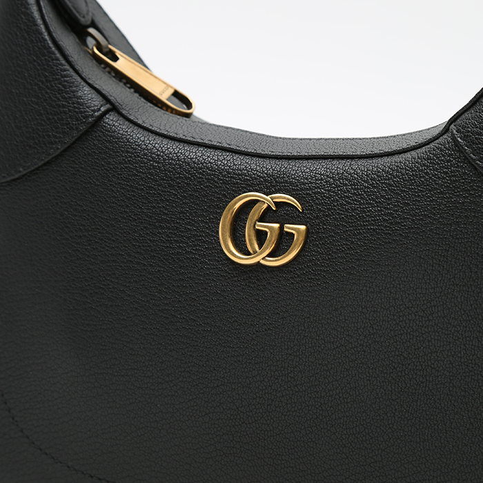 Sac à main Gucci  Aphrodite Petit en cuir grainé noir - Detail D1