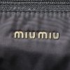 Bolso de mano Miu Miu   en cuero negro - Detail D4 thumbnail