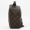 Mochila Louis Vuitton  Palm Springs Backpack Mini en lona Monogram marrón y cuero negro - Detail D7 thumbnail