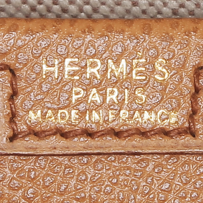 Bolsito de mano Hermès  Jige en cuero Courchevel color oro - Detail D3