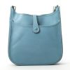 Hermès  Evelyne shoulder bag  in blue jean togo leather - Detail D8 thumbnail
