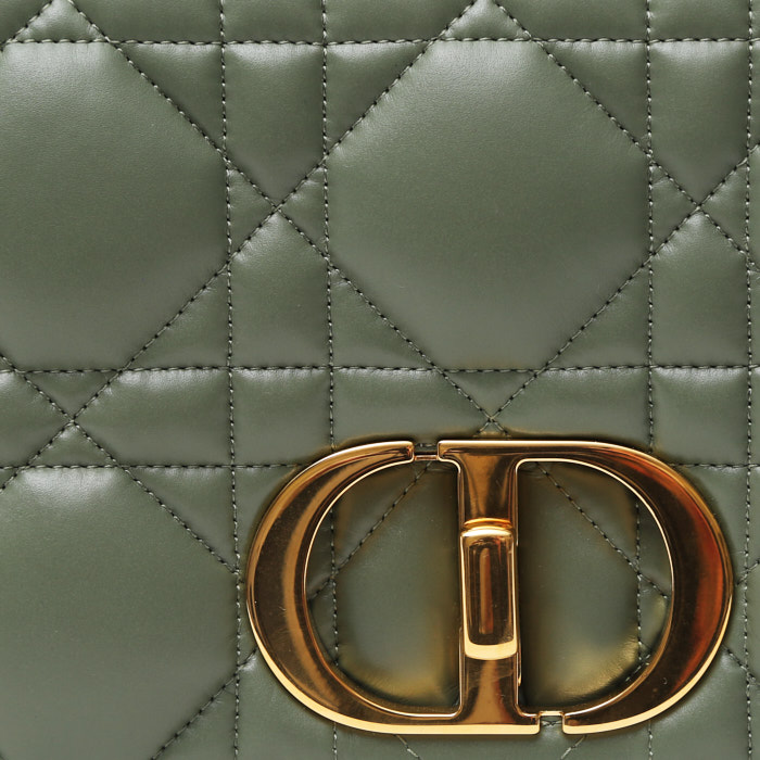 Dior Caro medium model shoulder bag in olive green quilted leather - Detail D1