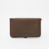 Hermès  Dogon - Pocket Hand wallet  in etoupe togo leather - Detail D6 thumbnail