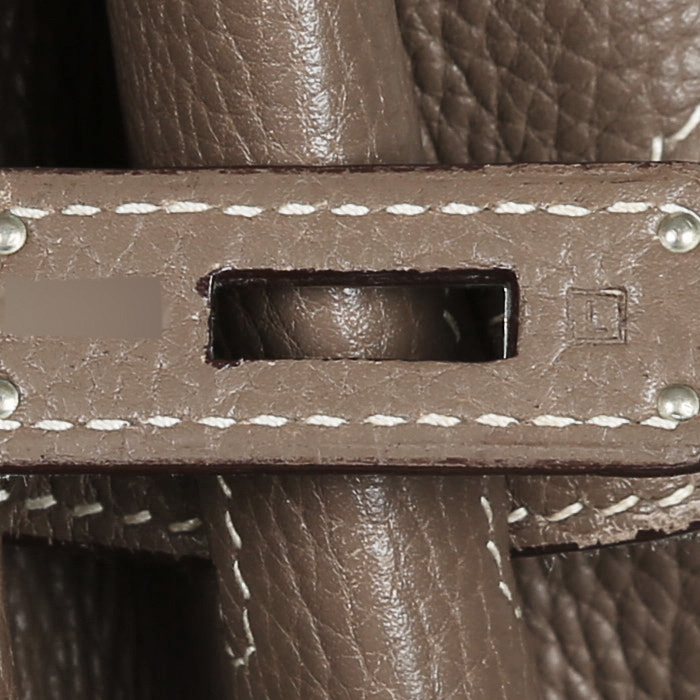 Sac à main Hermès  Birkin 35 cm en cuir togo étoupe - Detail D5
