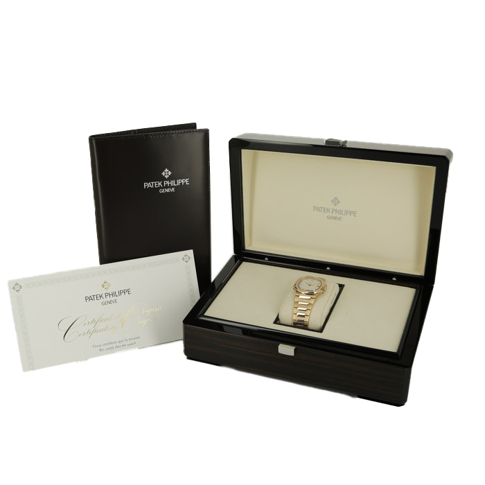 Montre Patek Philippe Nautilus en or rose Ref: Patek Philippe - 7010  Vers 2022