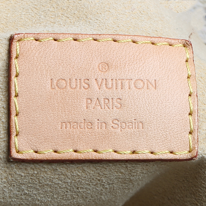 Bolso de mano Louis Vuitton  Artsy modelo mediano  en lona a cuadros azul celeste y cuero natural - Detail D3