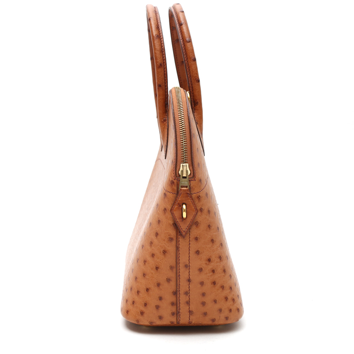 Bolso de mano Hermès  Bolide 31 cm en avestruz color oro - Detail D6