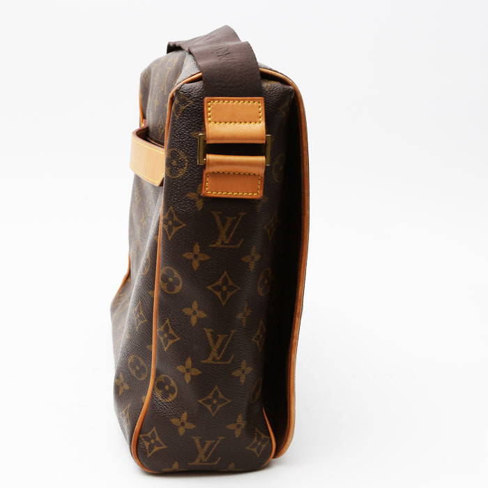 Louis Vuitton Abbesses shoulder bag in brown monogram canvas and natural leather - Detail D6