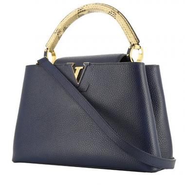 Louis Vuitton Capucines Handbag 390558