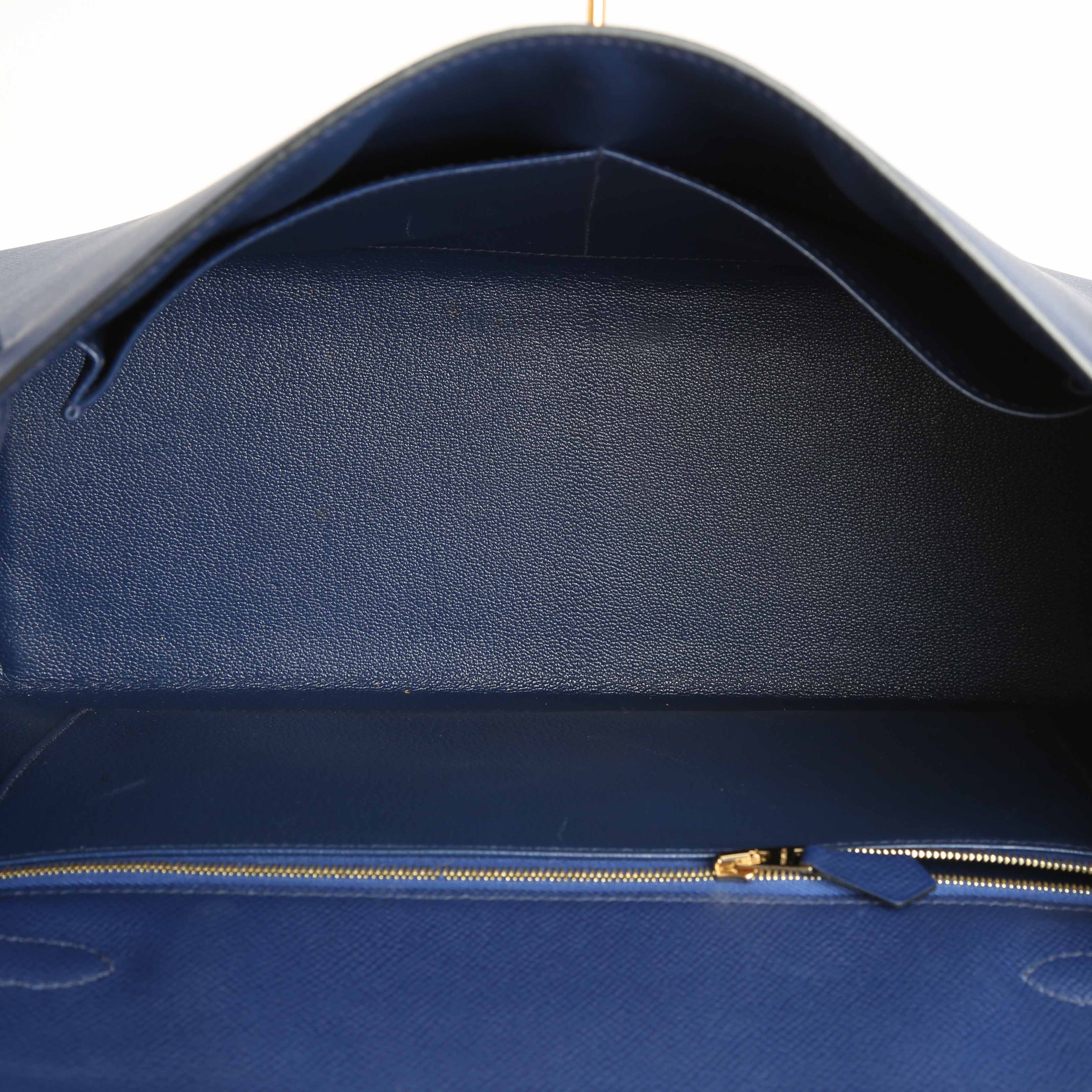 Hermès  Kelly 32 cm handbag  in indigo blue epsom leather - Detail D2