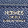 Bolso de mano Hermès  Kelly 32 cm en cuero epsom azul - Detail D3 thumbnail
