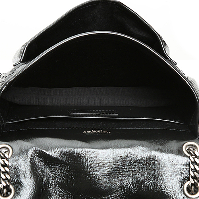 Saint Laurent Niki Baby shoulder bag in black leather - Detail D3