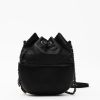 Chanel  Gabrielle Bucket shoulder bag  in black leather - Detail D8 thumbnail