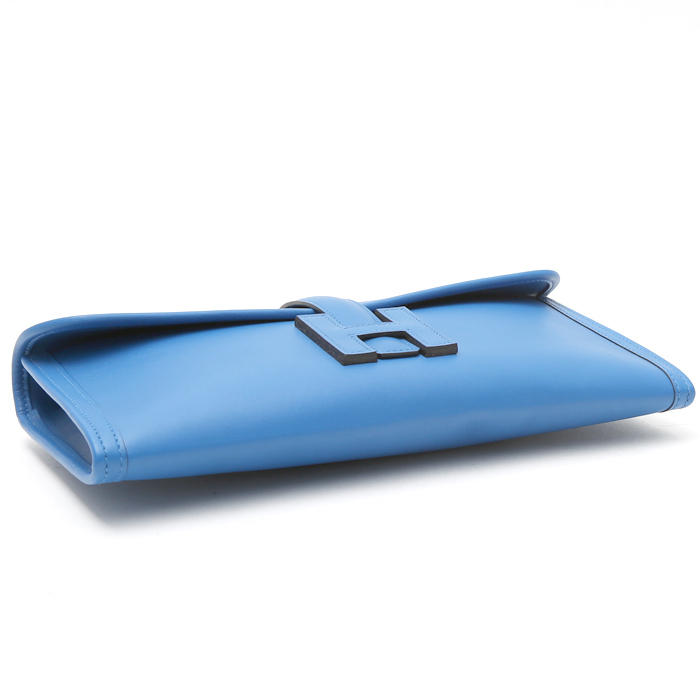Hermès  Jige pouch  in blue Swift leather - Detail D4