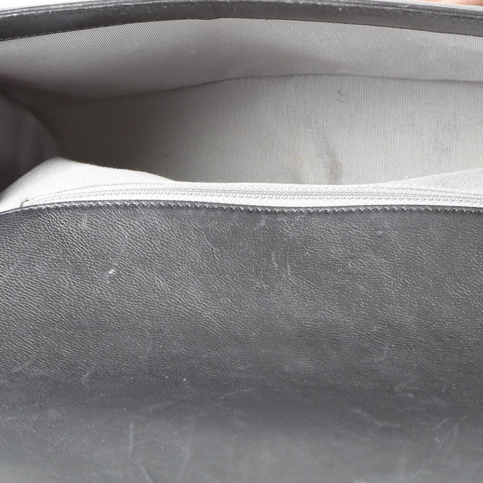 Sac bandoulière Chanel  Boy en cuir matelassé noir - Detail D3