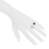 Van Cleef & Arpels Magic Alhambra ring in white gold and mother of pearl - Detail D1 thumbnail