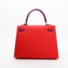 Borsa Hermès  Kelly 25 cm in pelle Epsom rossa e viola Amethyst - Detail D9 thumbnail