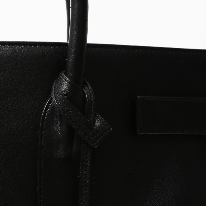 Sac à main Saint Laurent  Sac de jour en cuir noir - Detail D1