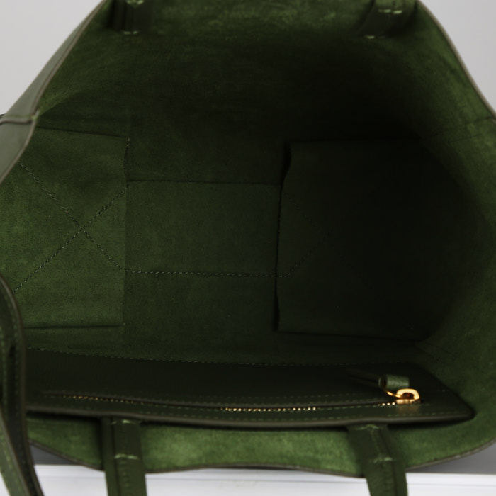 Bolso Cabás Celine  Cabas en cuero granulado verde - Detail D4