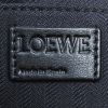 Mochila Loewe   en cuero negro - Detail D4 thumbnail