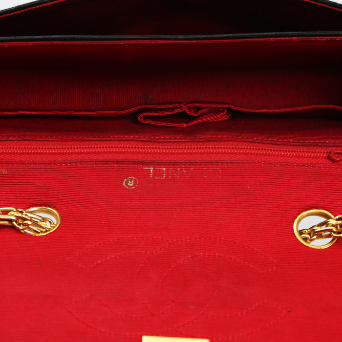Sac bandoulière Chanel  Vintage en toile noire - Detail D4
