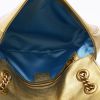 Bolso de mano Gucci  GG Marmont en cuero acolchado dorado y rosa - Detail D4 thumbnail