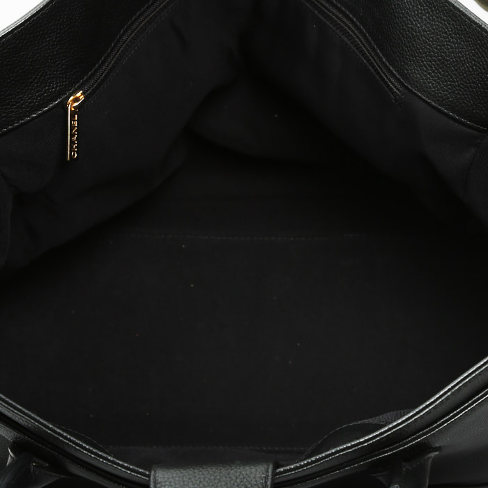 Sac cabas Chanel Executive en cuir grainé noir - Detail D3