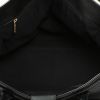 Sac cabas Chanel  Executive en cuir grainé noir - Detail D3 thumbnail