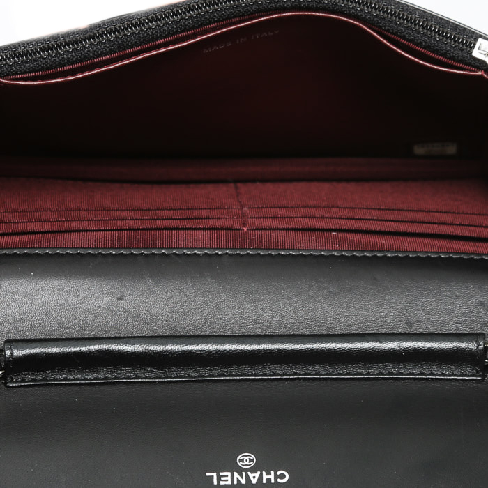 Borsa a tracolla Chanel  Wallet on Chain in pelle martellata e trapuntata nera - Detail D3