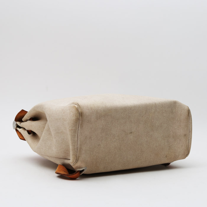 Sac à dos Hermès  Herbag - Backpack en toile et cuir beige et gold - Detail D5