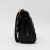 Bolso de mano Louis Vuitton  Malletage en cuero acolchado negro y blanco - Detail D7 thumbnail